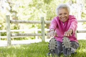 Home Care Assistance Elba AL - Tips for Making Sure Your Mom Gets Outside as the Weather Changes